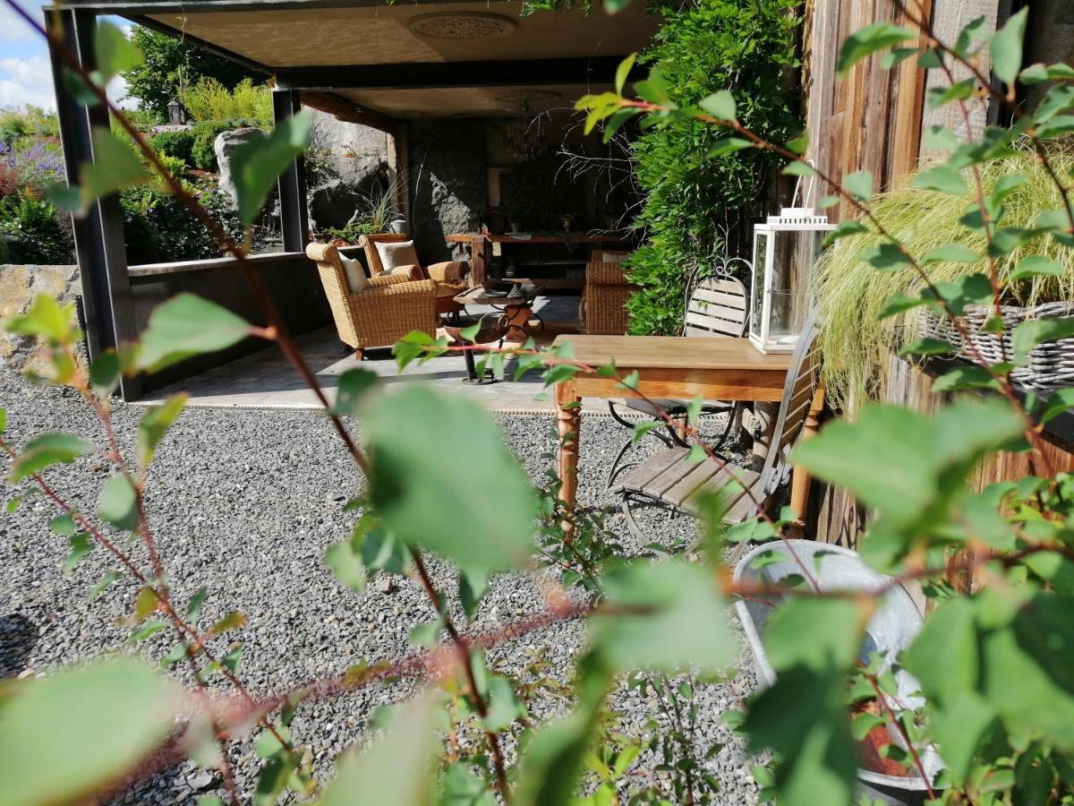 Le Hangar Des Voyageurs Petit-Halleux Exteriér fotografie
